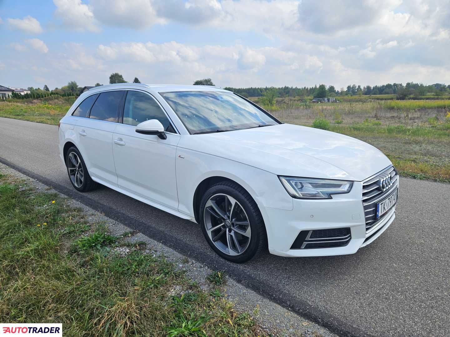 Audi A4 2017 1.4 150 KM