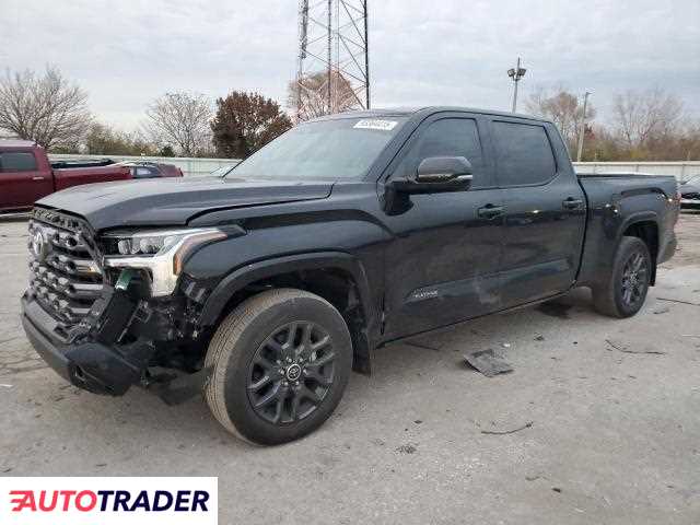 Toyota Tundra 2023 3