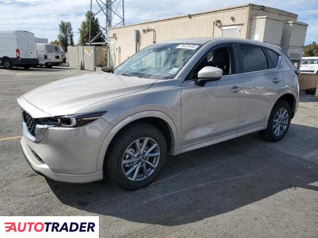 Mazda CX-5 2.0 benzyna 2024r. (HAYWARD)