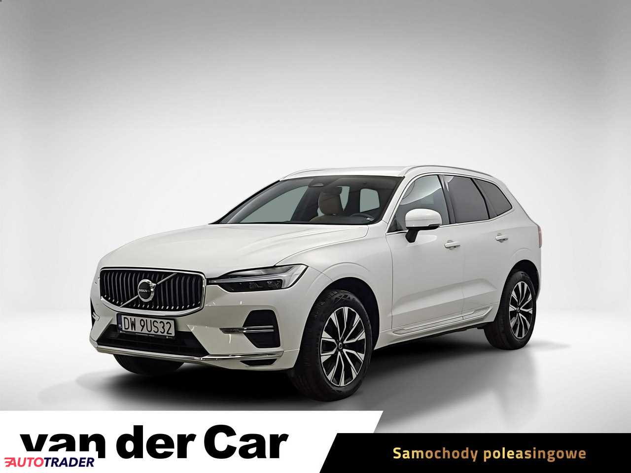 Volvo XC60 2022 2.0 197 KM