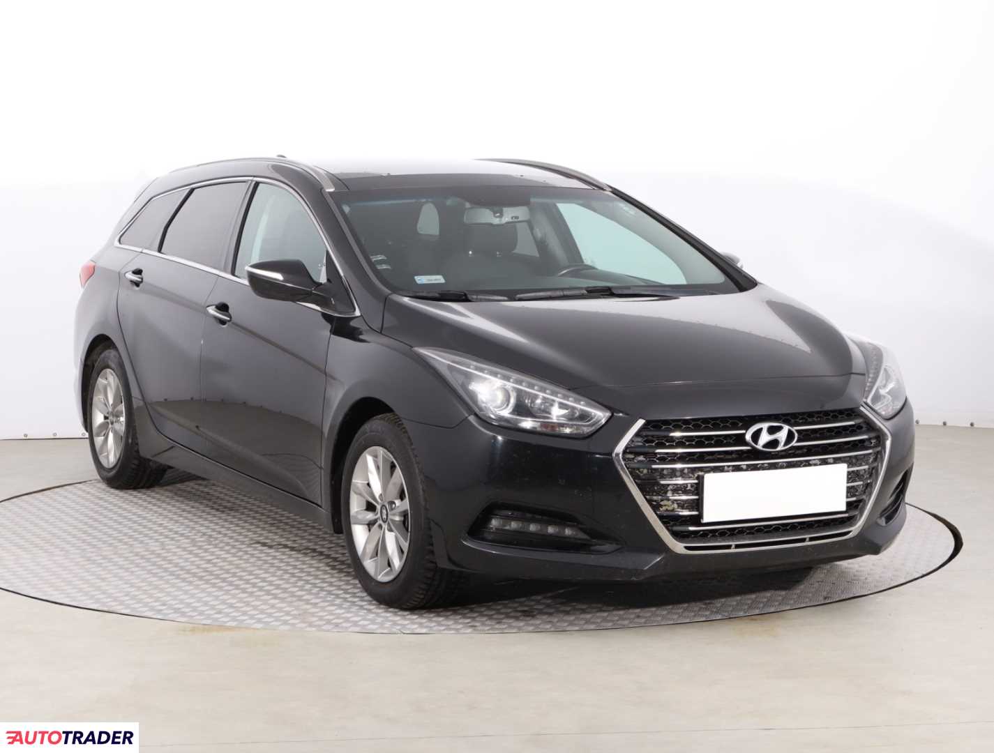Hyundai i40 2015 1.7 113 KM Hyundai i40 2015 1.7 113 KM