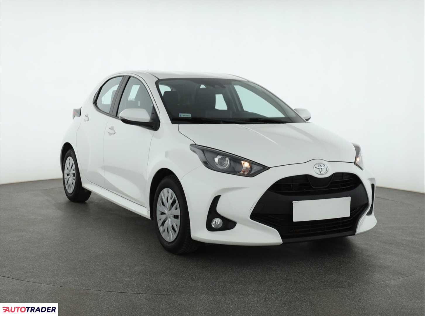 Toyota Yaris 2021 1.0 71 KM