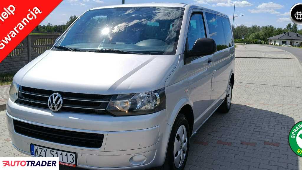 Volkswagen Multivan 2011 2.0 102 KM