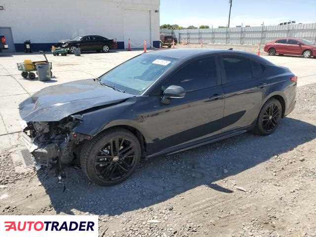 Toyota Camry 2025 2