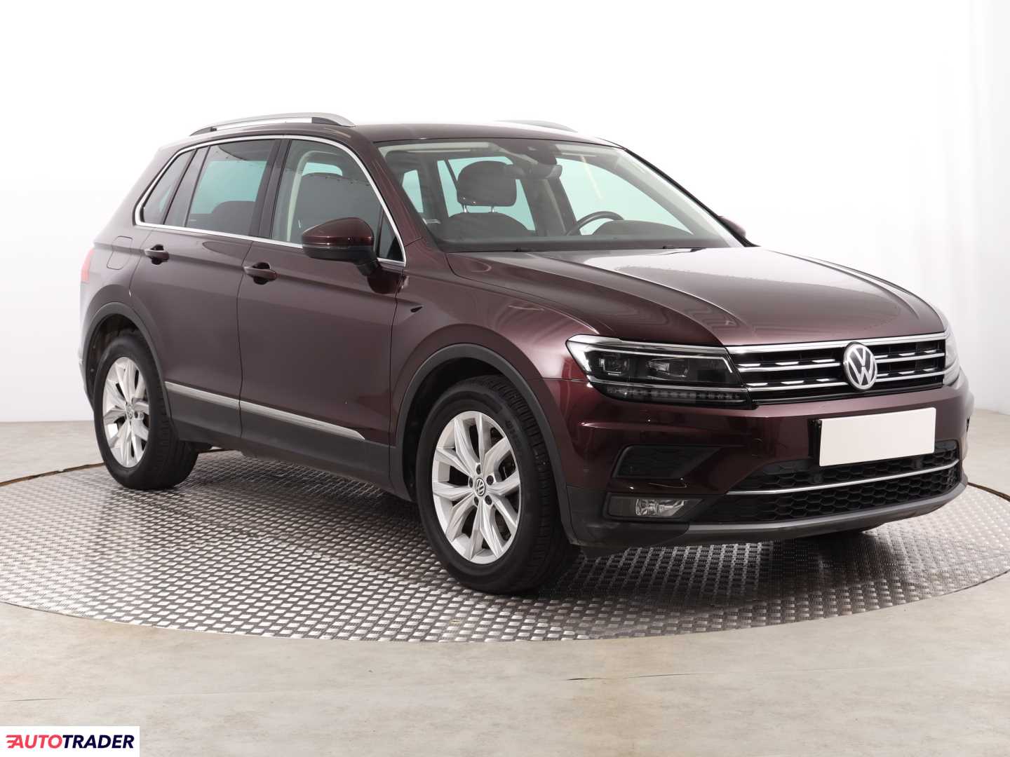 Volkswagen Tiguan 1.4 147 KM 2018r. (Piaseczno)