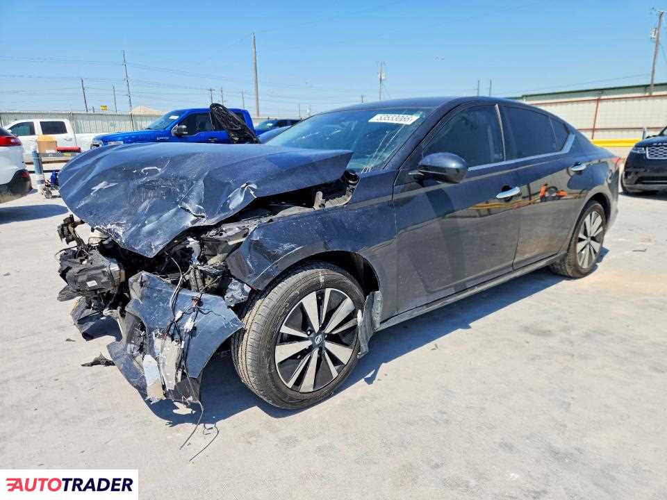 Nissan Altima 2022 2