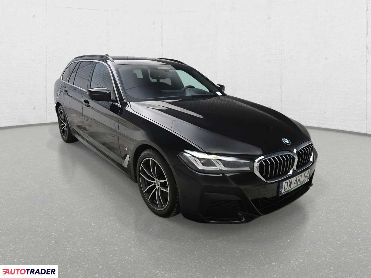 BMW 540 2022 3.0 340 KM