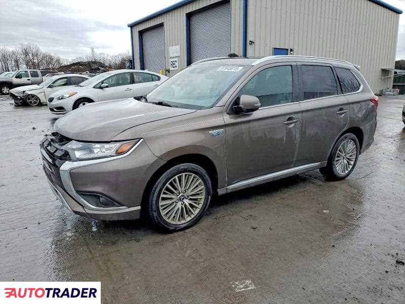 Mitsubishi Outlander 2021 2