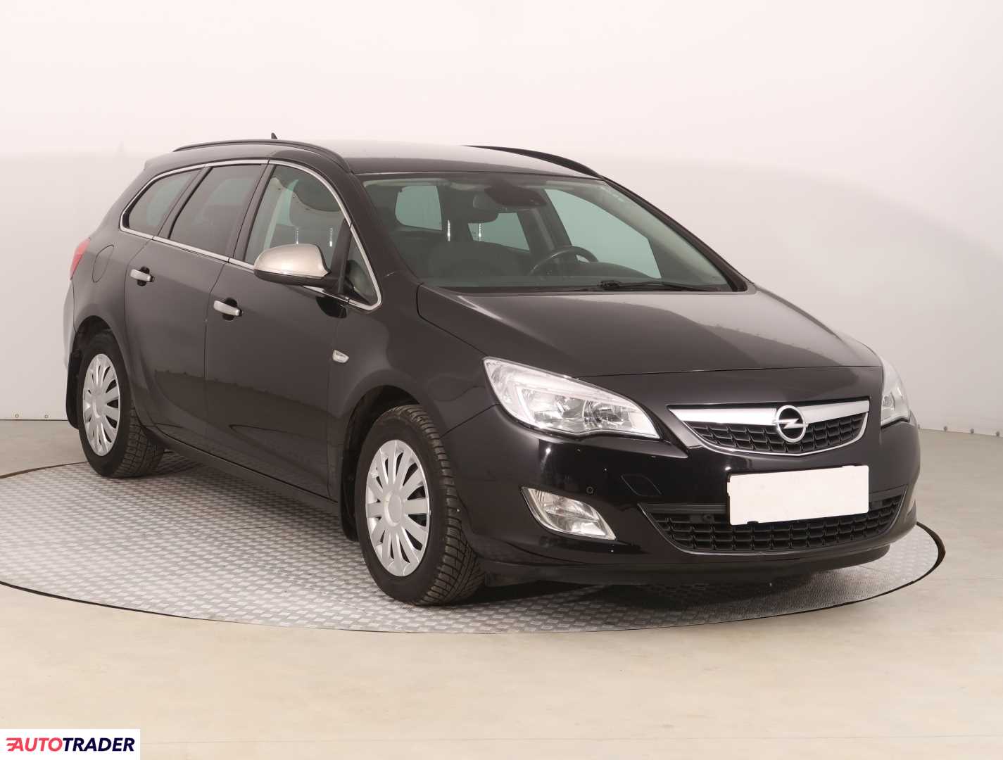 Opel Astra 2011 2.0 158 KM