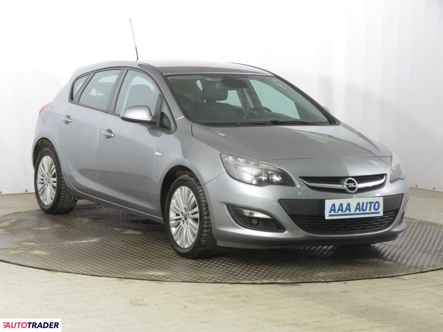 Opel Astra 2014 1.6 113 KM Opel Astra 2014 1.6 113 KM