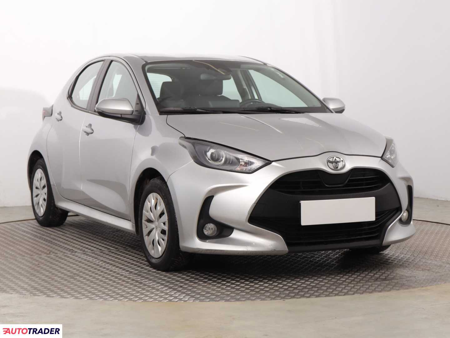 Toyota Yaris 2023 1.5 123 KM