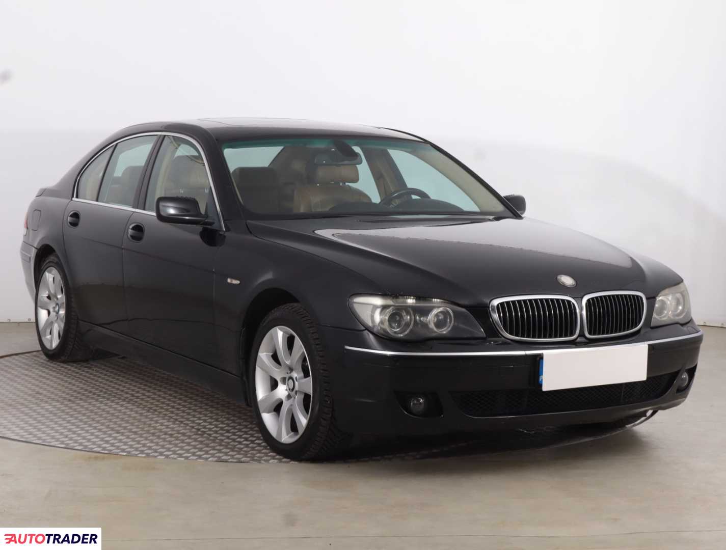 BMW 730 2005 3.0 227 KM