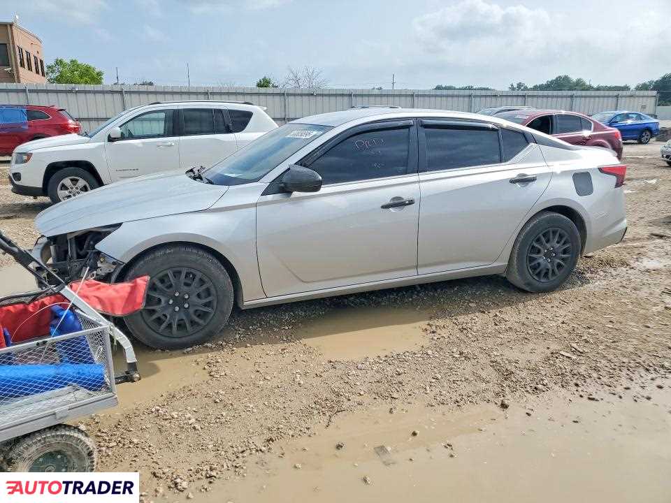 Nissan Altima 2022 2