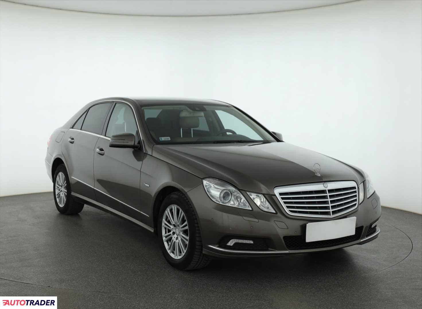 Mercedes E-klasa 2009 2.1 167 KM Mercedes E-klasa 2009 2.1 167 KM