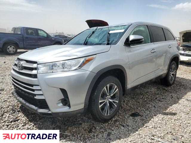 Toyota Highlander 3.0 benzyna 2019r. (MAGNA)