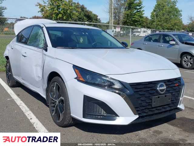 Nissan Altima 2025 2