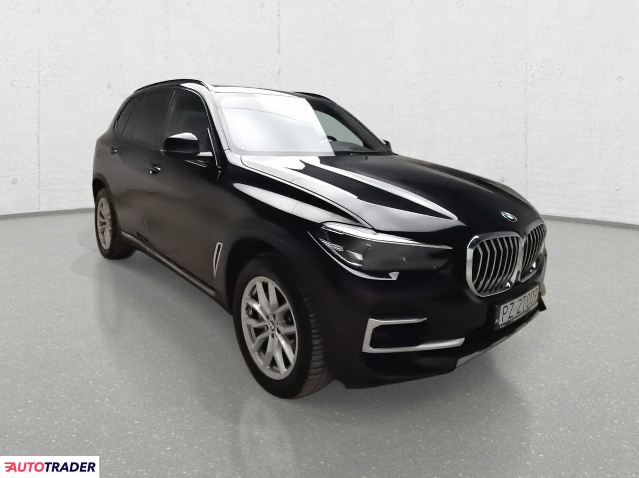 BMW X5 3.0 diesel 258 KM 2022r. (Komorniki)