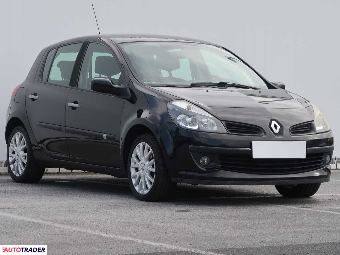 Renault Clio 2006 1.6 109 KM