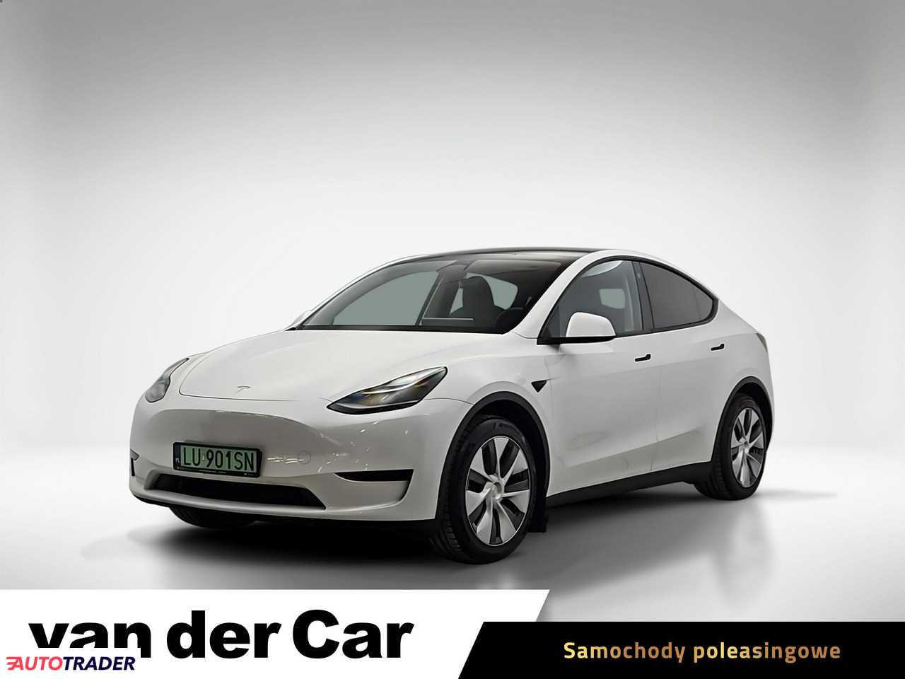 Tesla Model Y 2023 299 KM