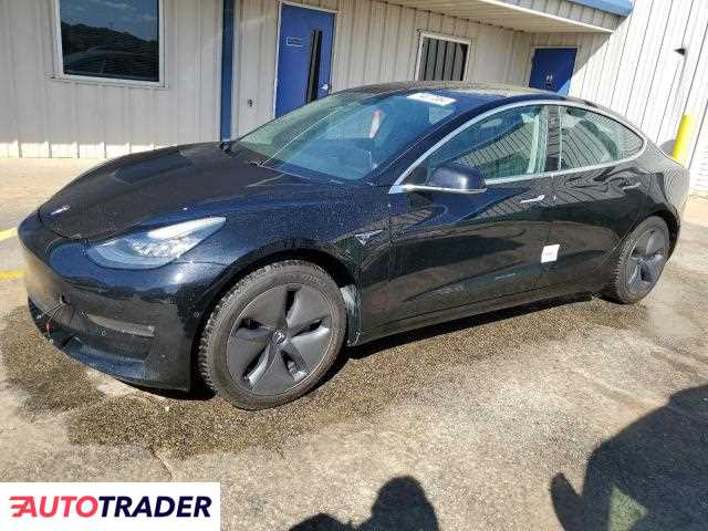 Tesla Model 3 2018