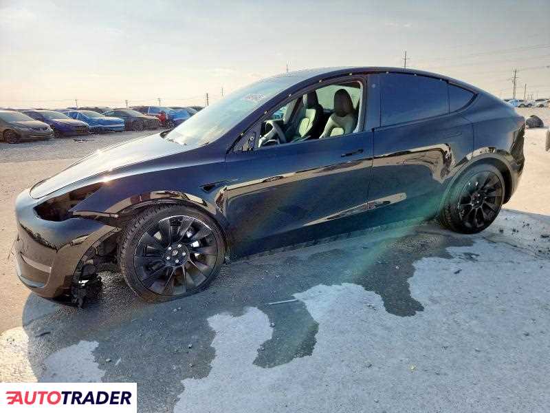 Tesla Model Y 2023 Tesla Model Y 2023