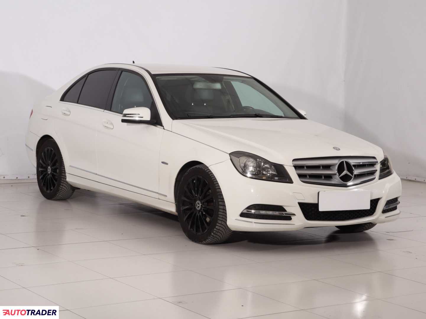 Mercedes C-klasa 2011 2.1 118 KM