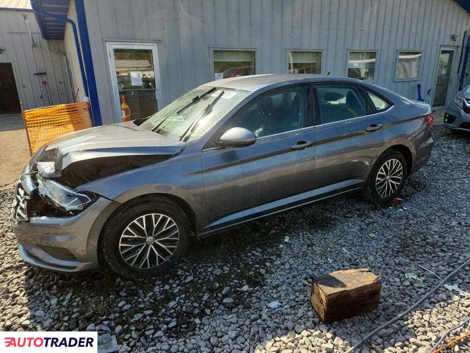 Volkswagen Jetta 2021 1
