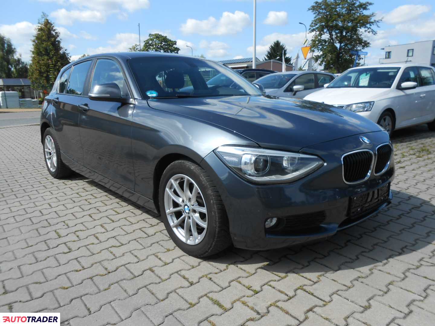 BMW 118 2013 2.0 143 KM