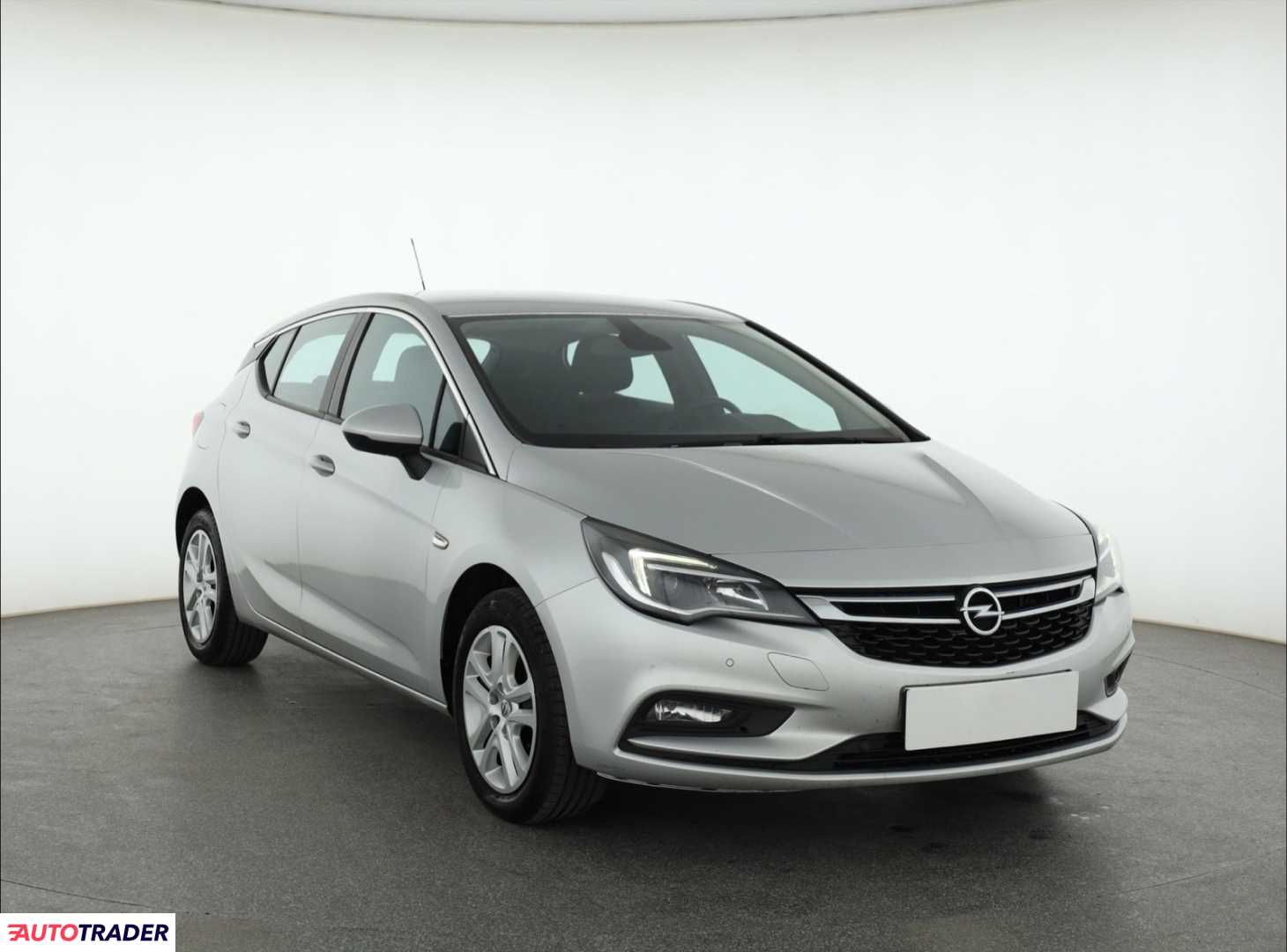 Opel Astra 2019 1.4 147 KM