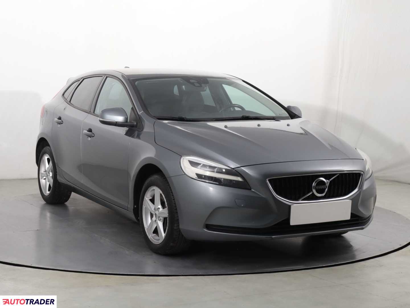Volvo V40 2016 2.0 147 KM