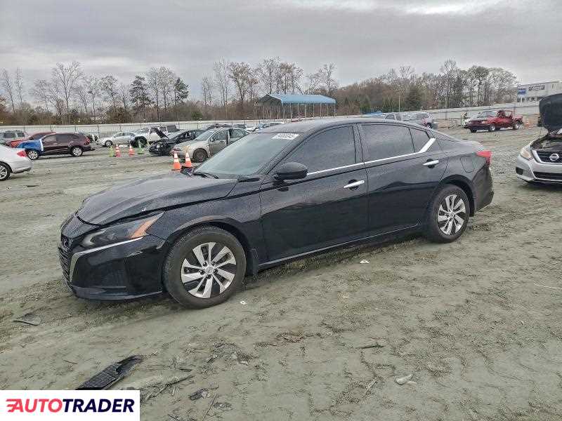 Nissan Altima 2024 2