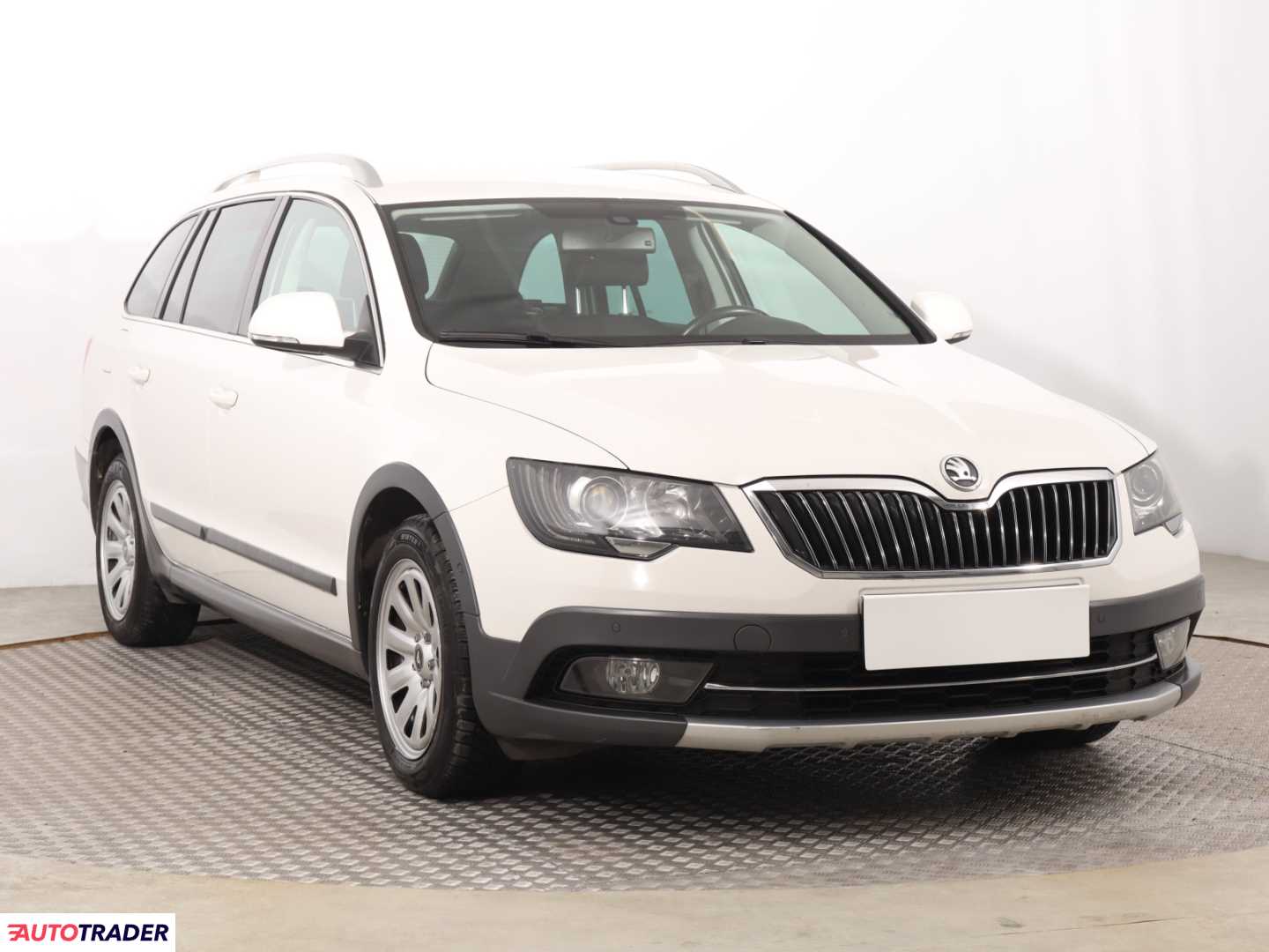 Skoda Superb 2014 1.8 158 KM