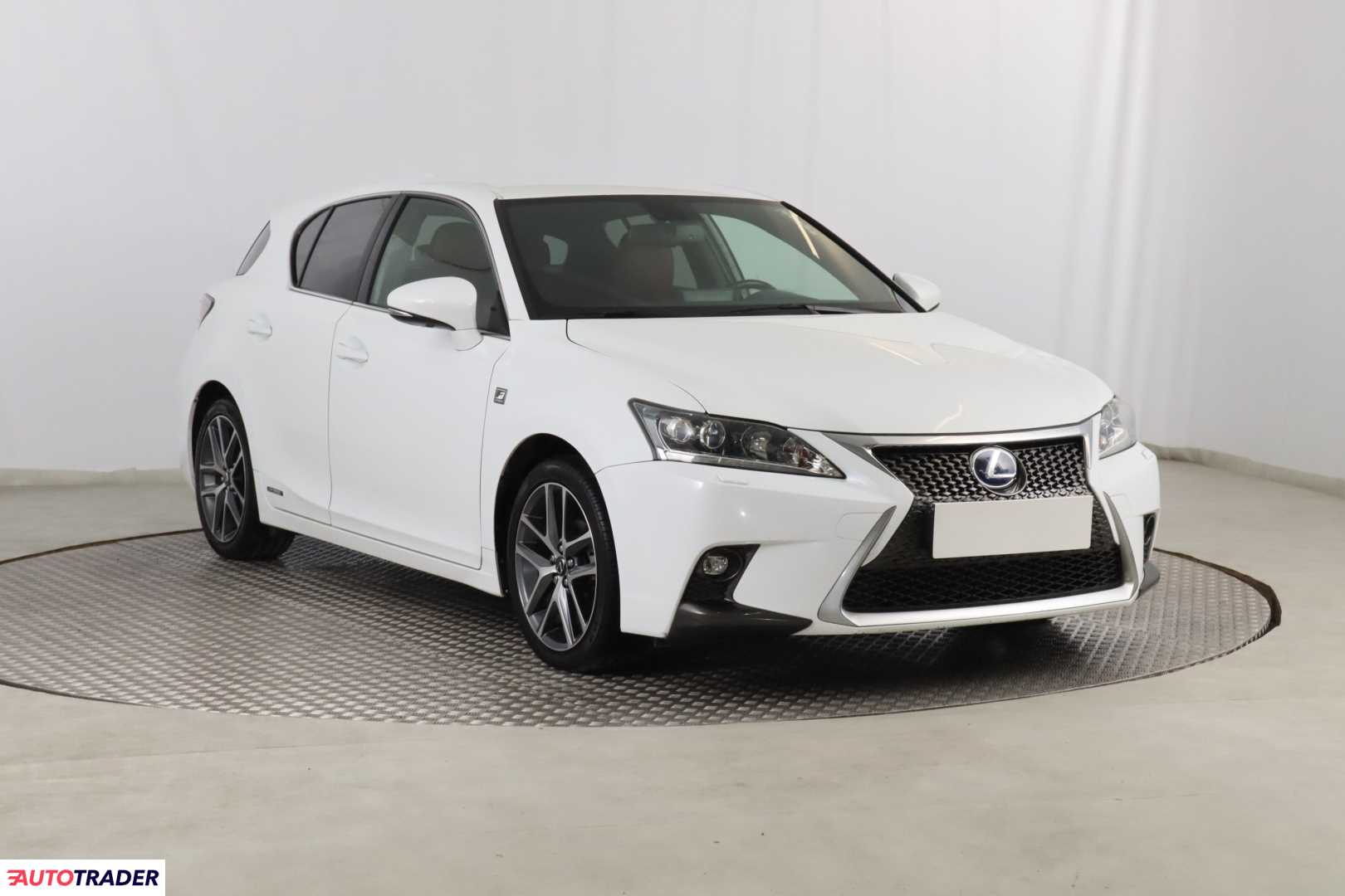 Lexus CT 2013 1.8 134 KM Lexus CT 2013 1.8 134 KM