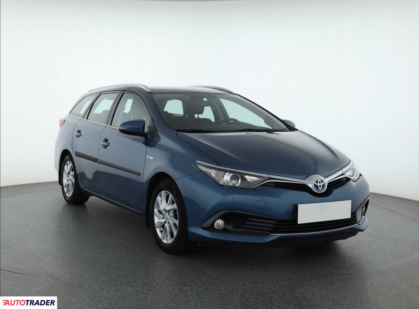 Toyota Auris 2016 1.8 134 KM