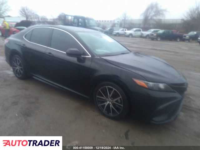 Toyota Camry 2.0 benzyna 2021r. (DAVENPORT)