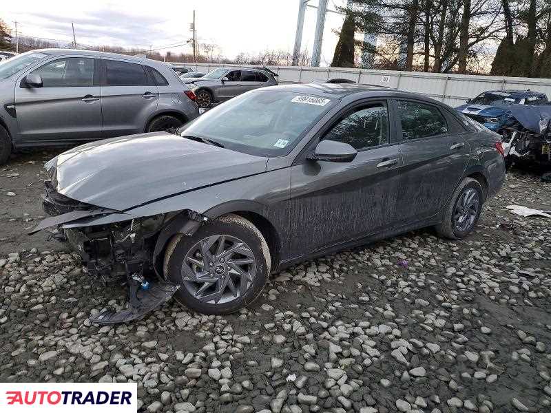 Hyundai Elantra 2024 2