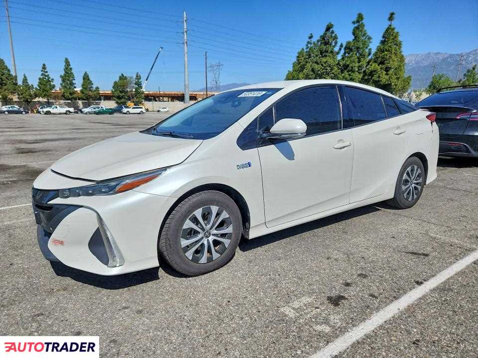 Toyota Prius 2020 1