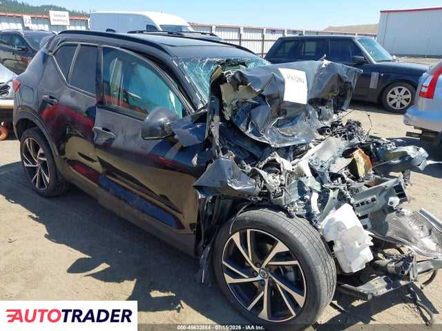 Volvo XC40 2022 2