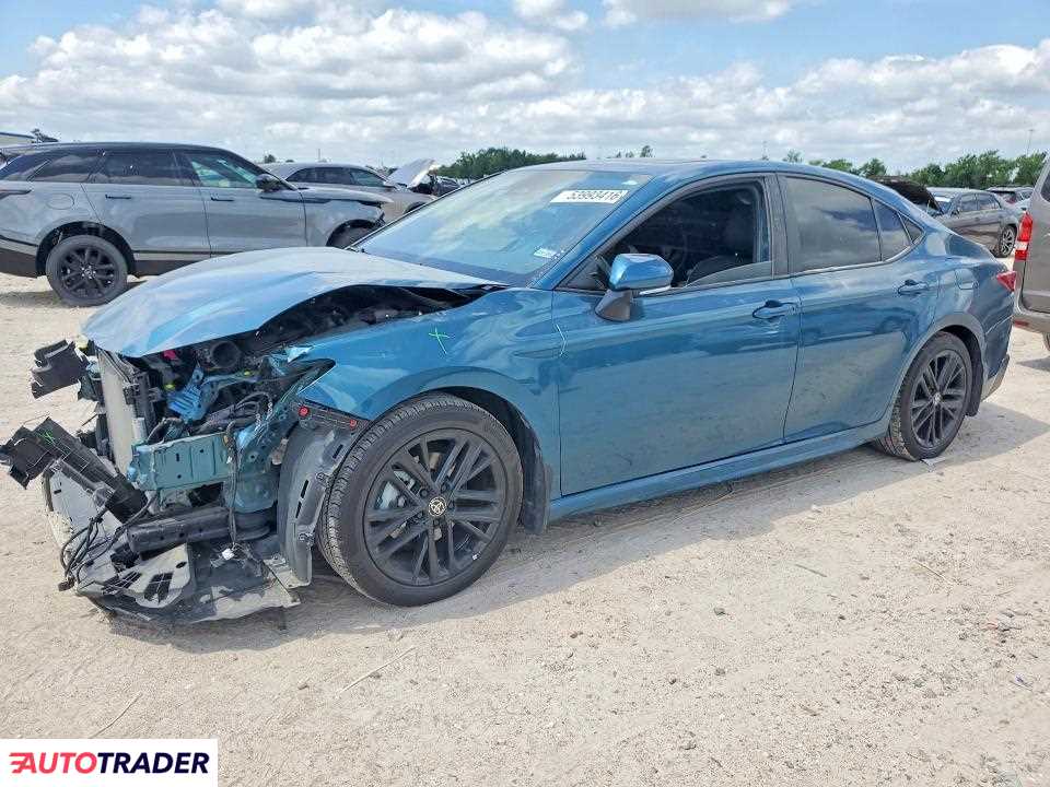Toyota Camry 2025 2