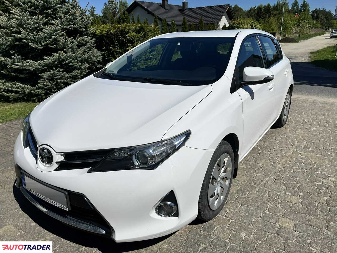 Toyota Auris 2015 1.6 132 KM Toyota Auris 2015 1.6 132 KM