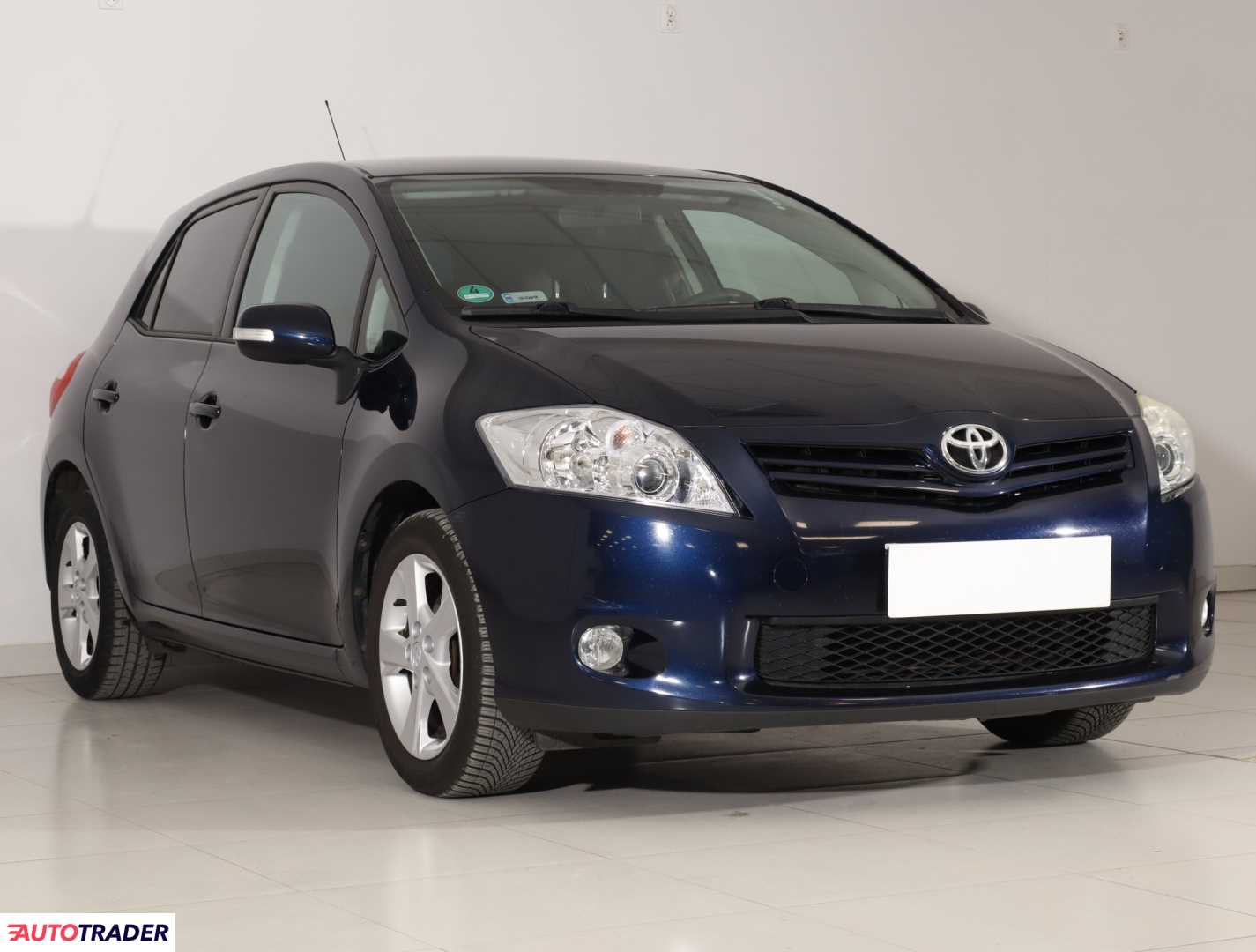 Toyota Auris 2012 1.3 97 KM