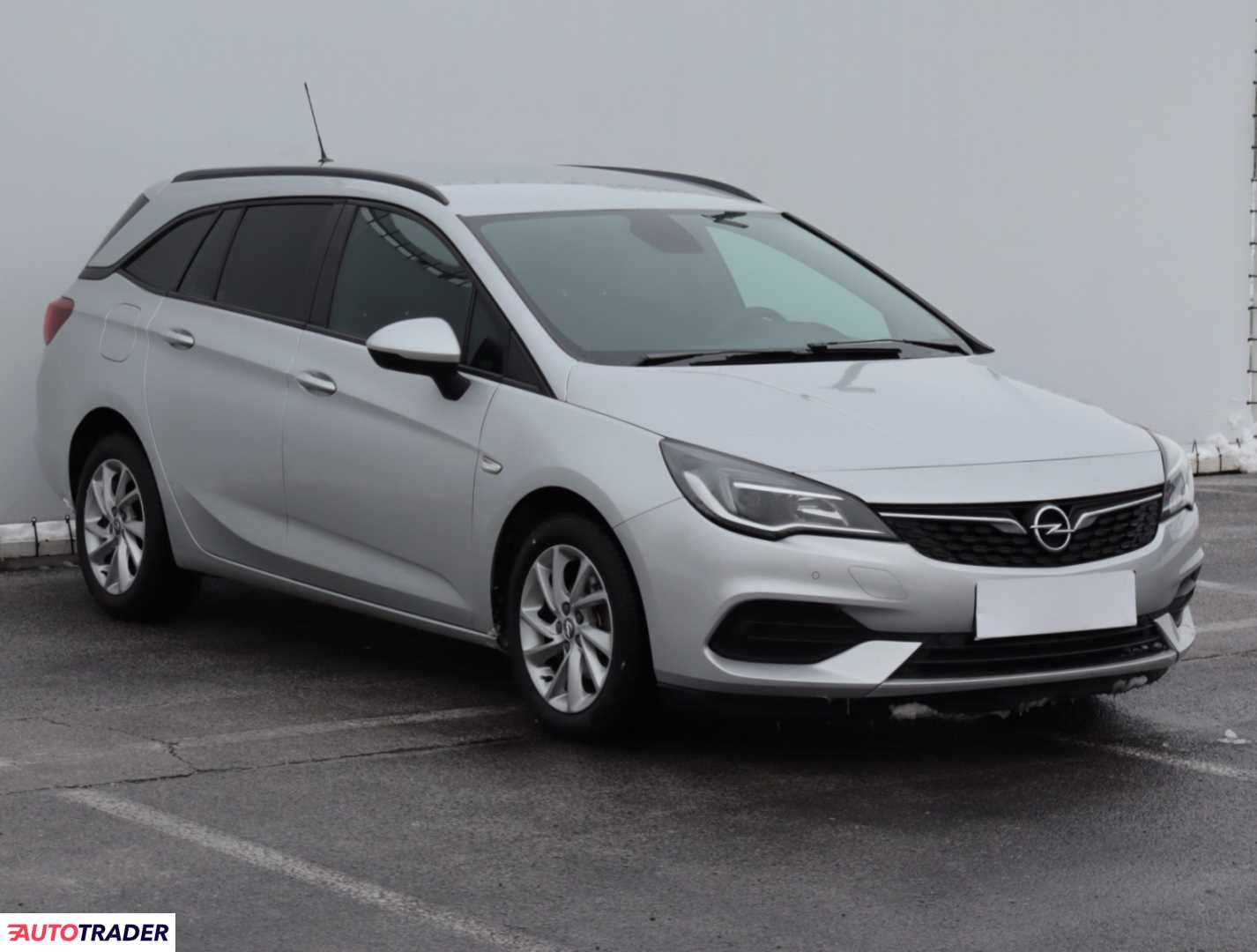 Opel Astra 2020 1.5 103 KM