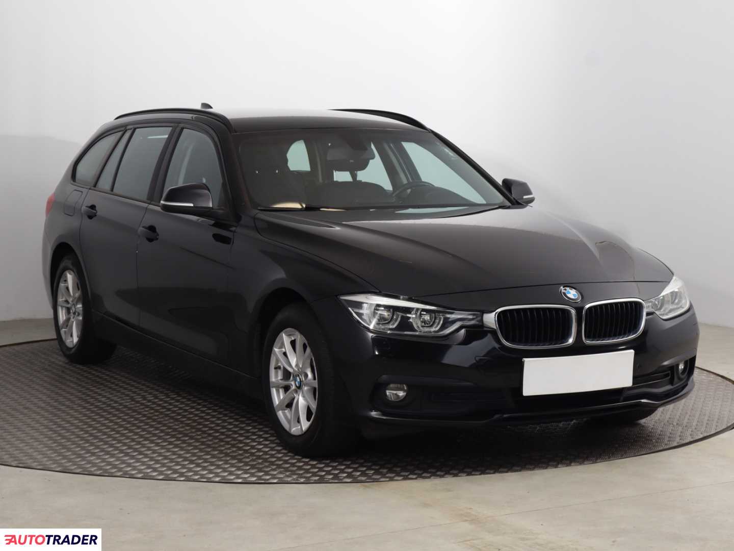 BMW 318 2018 2.0 147 KM BMW 318 2018 2.0 147 KM