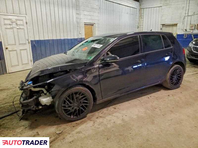 Volkswagen Golf 2021 1