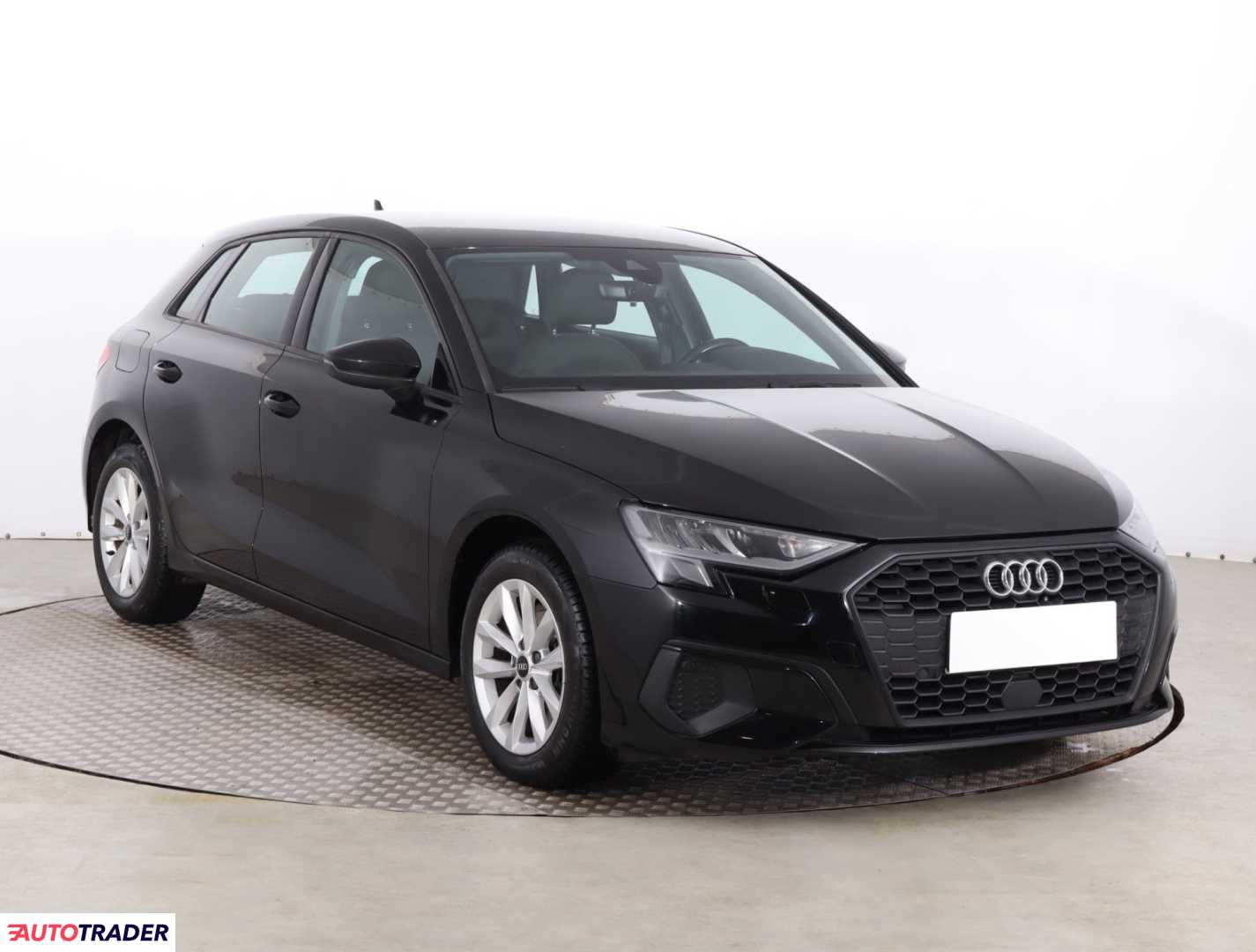 Audi A3 2021 1.5 147 KM
