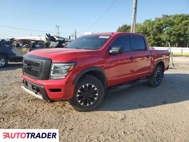 Nissan Titan 2021 5
