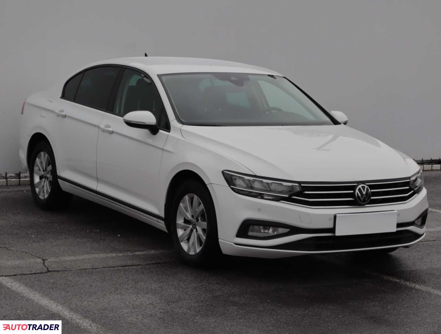 Volkswagen Passat 2021 2.0 147 KM