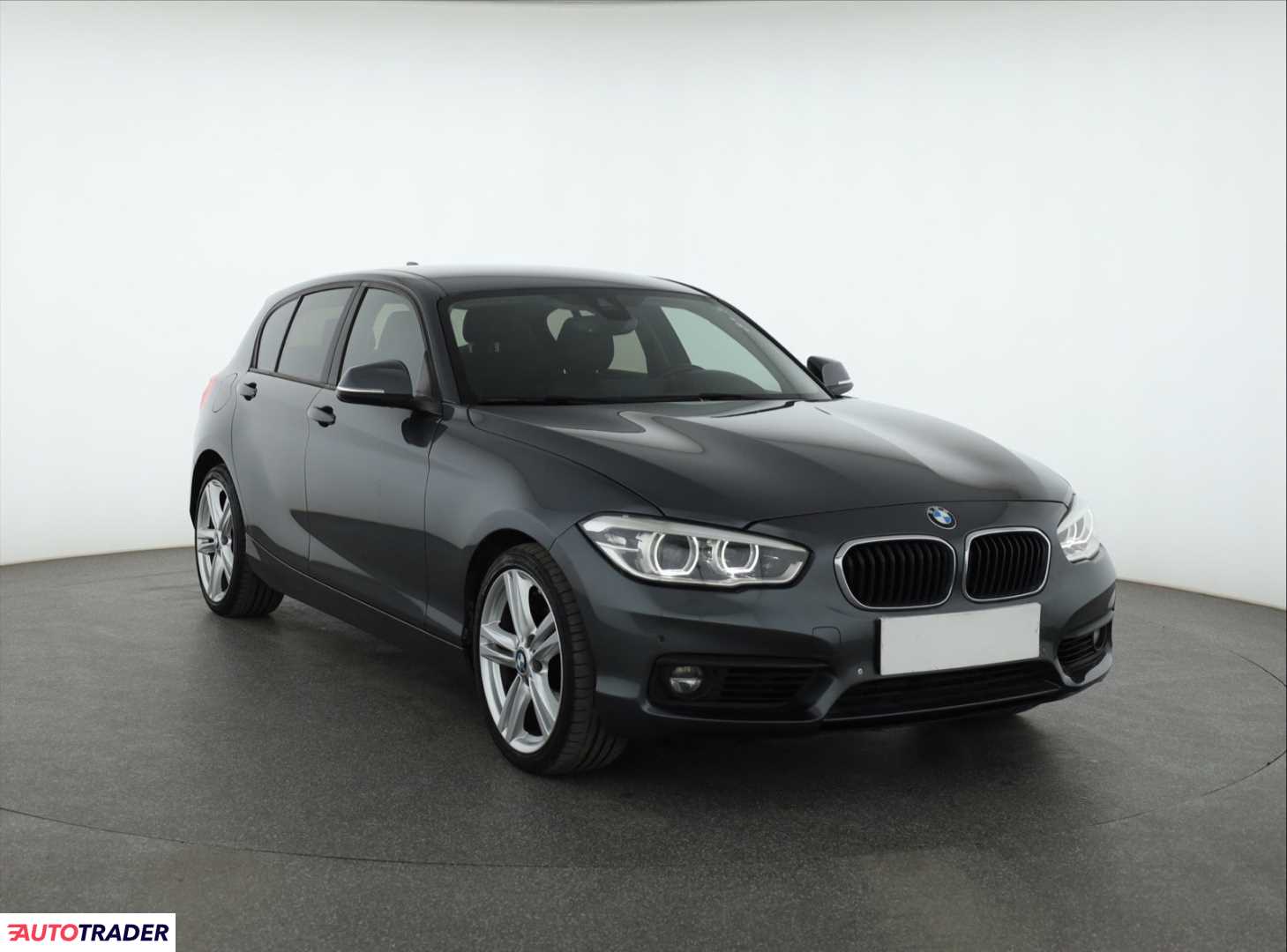 BMW 118 2017 1.5 134 KM