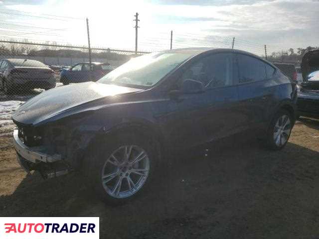 Tesla Model Y 2024 Tesla Model Y 2024