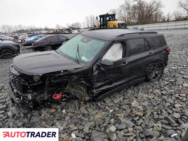 Ford Explorer 2025 3